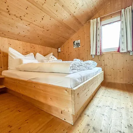 Feriehus 1a Rast - Wandern, Grillen, Traumblick, Indoor Sauna