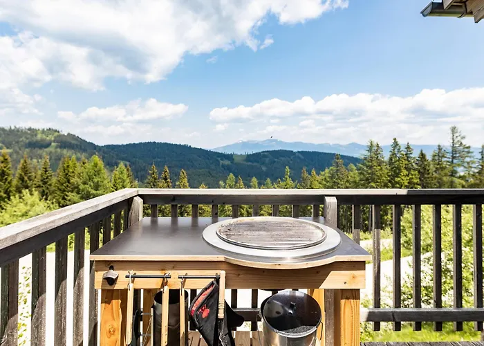 בית נופש 1a Rast - Wandern, Grillen, Traumblick, Indoor Sauna *